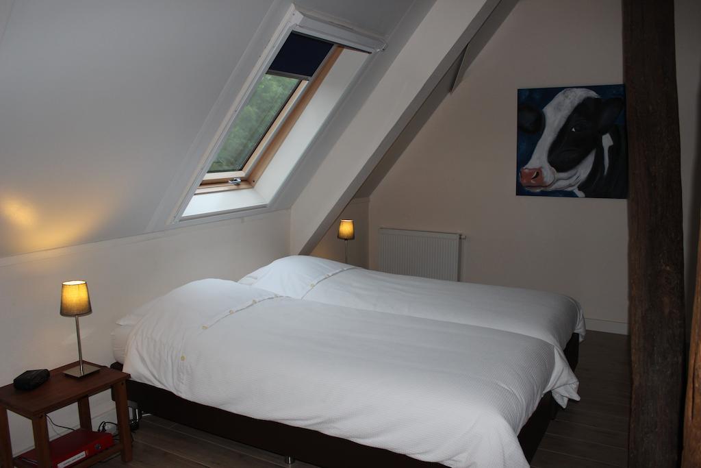 Wartena Hoeve - Vega B&B Kamer foto